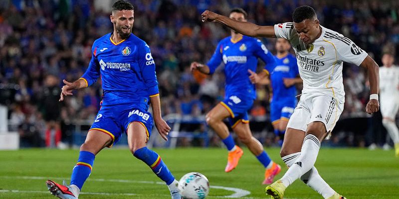 Real Madrid vs Getafe đều khá phập phù trong thời gian gần đây